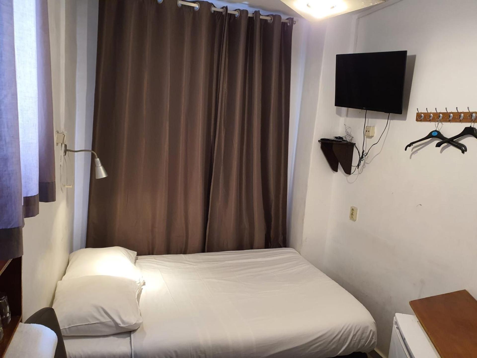Hotel Schroder 8/50