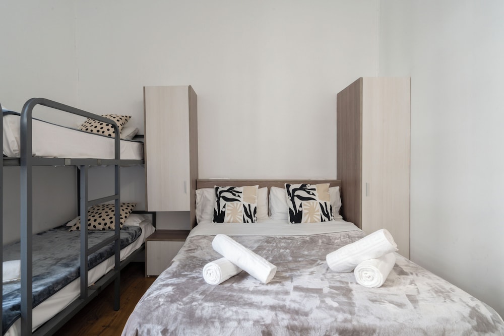 Family, Double and Bunk Bed, 3 Bunk Beds, 3 Bathrooms