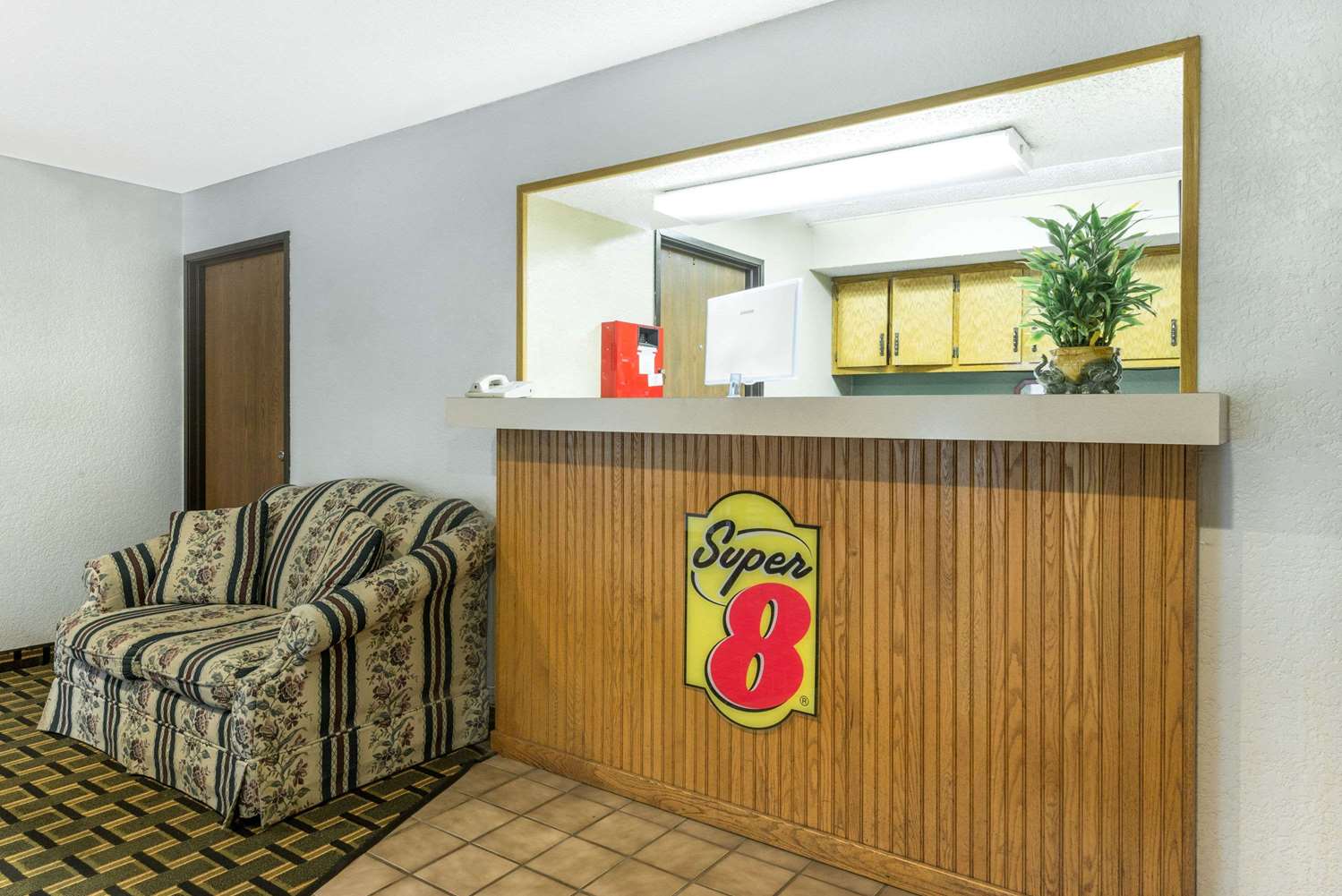 Super 8 By Wyndham Twinsburg/Cleveland Area 3/7
