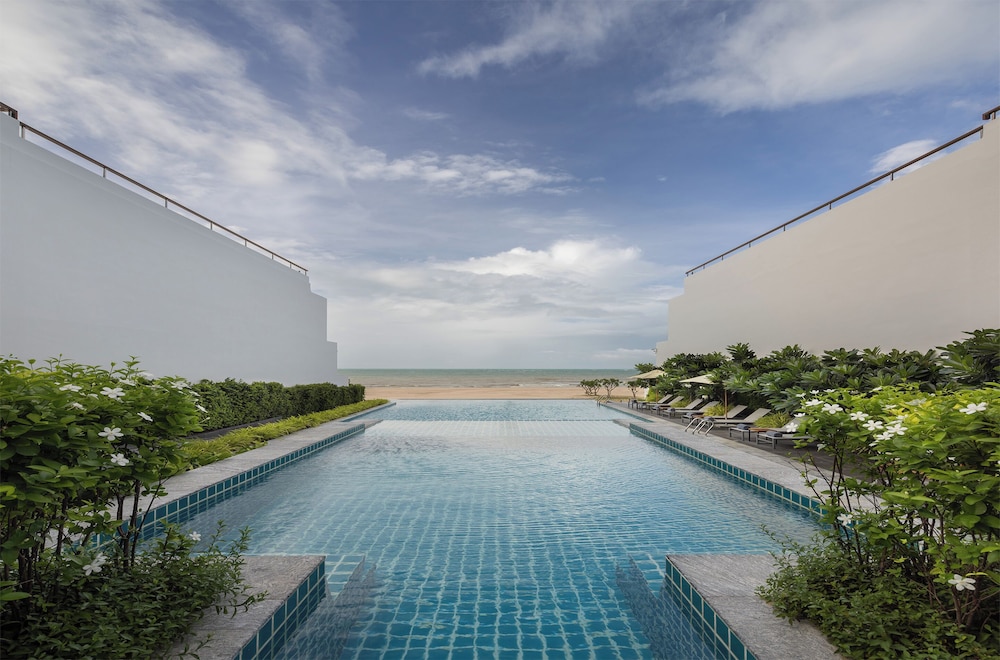 Eastin Resort Rayong 66/75