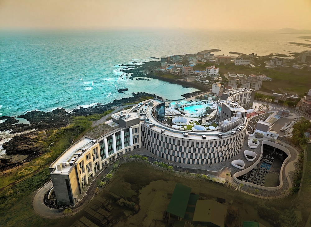 Shilla Stay Plus Iho Tewoo Ocean Front 3/50