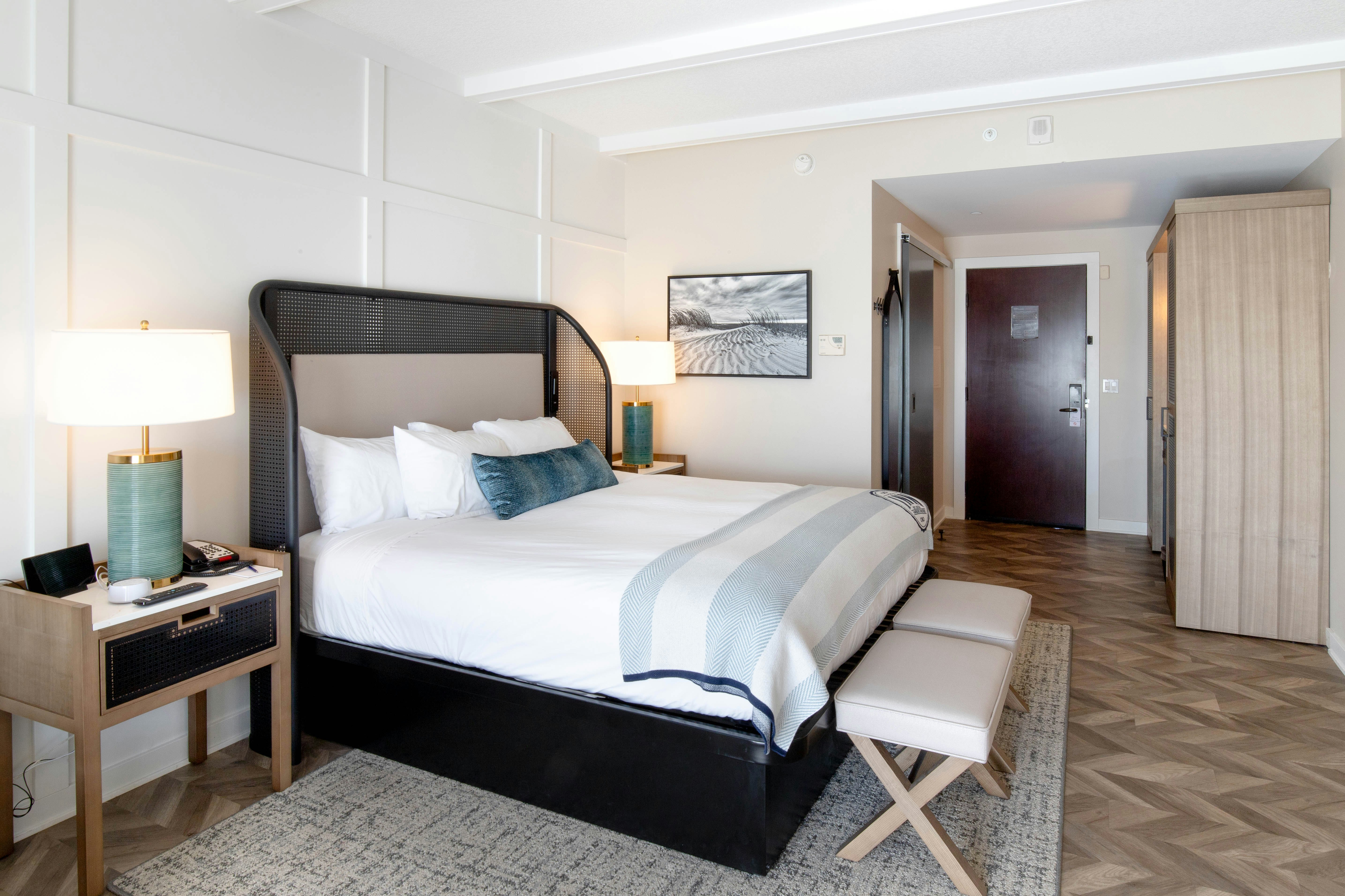 The Inn At Harbor Shores 20/48