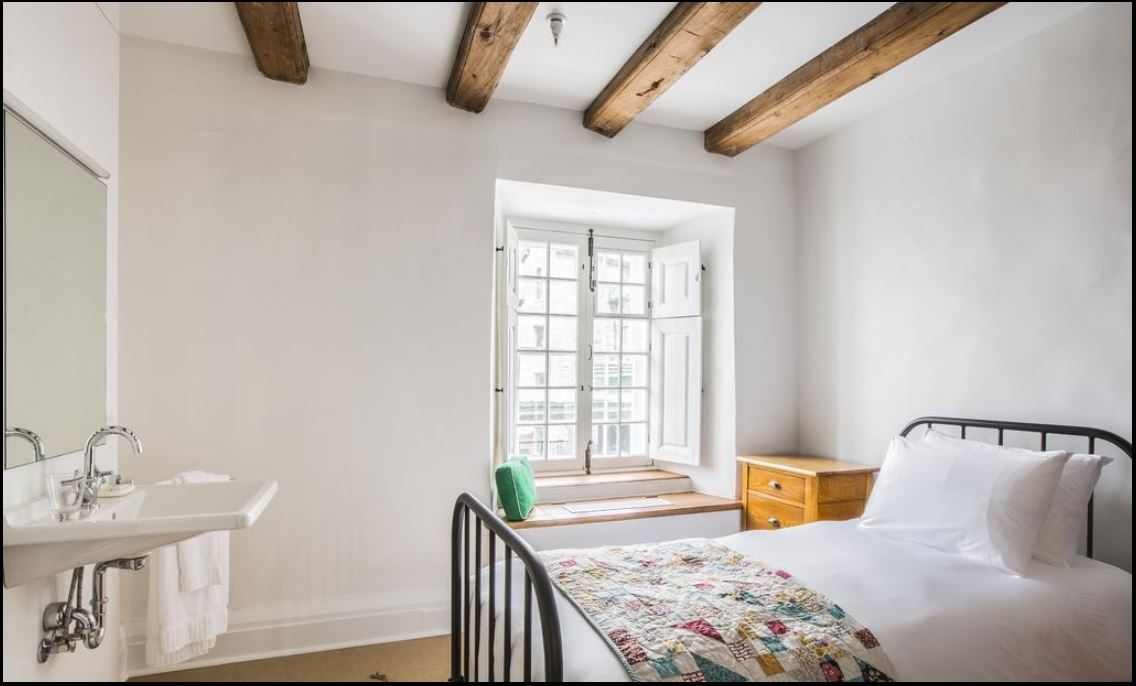Mixed Dorm, Authentic, Double or Twin Bed, Shared Bathroom