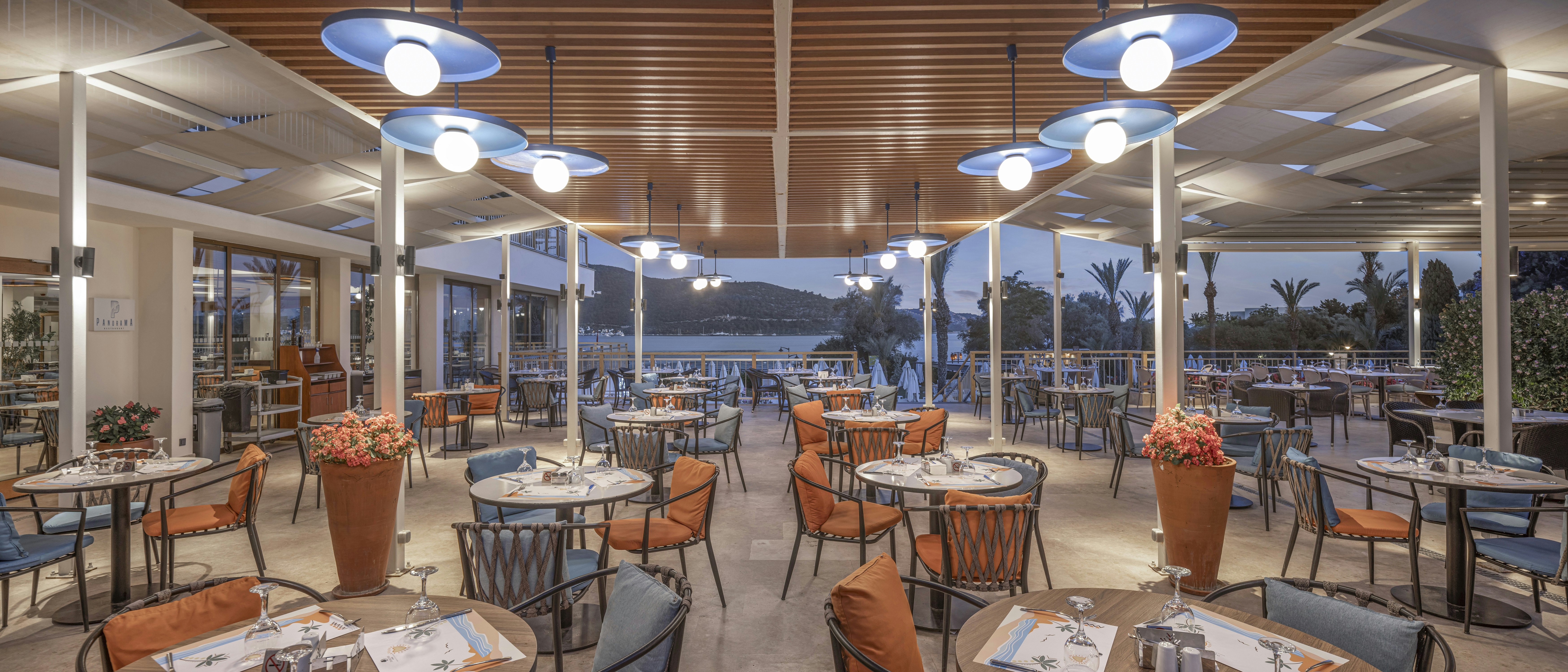 DoubleTree by Hilton Bodrum Isil Club Resort 35/50