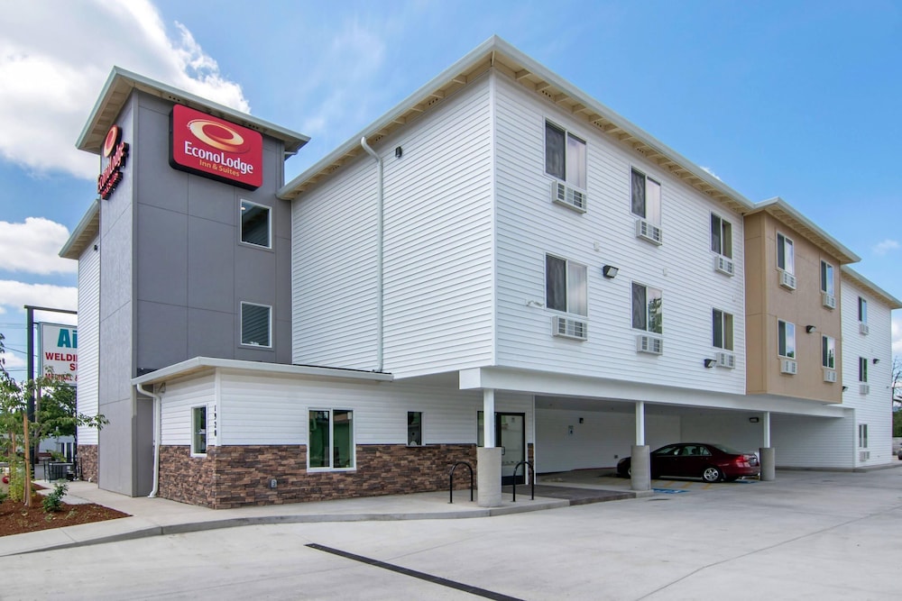 Econo Lodge Inn & Suites Springfield Main Street 53/63