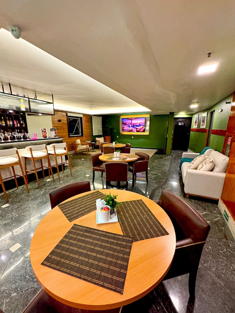 Royal Urban Macae Hotel 56/67