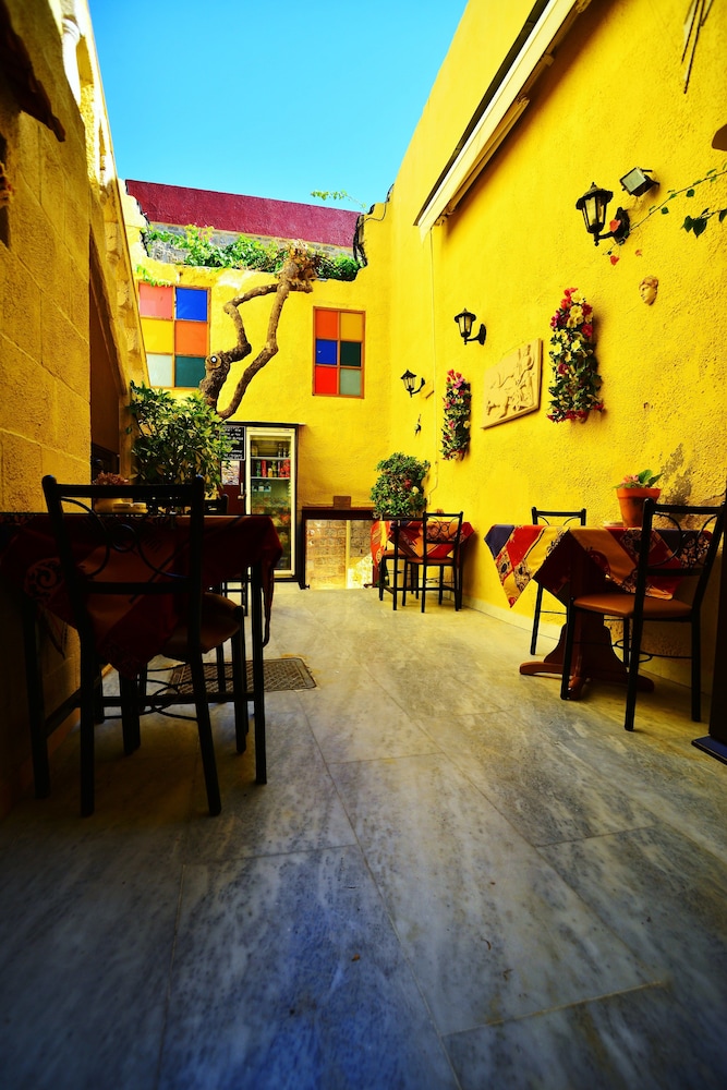 Olympos Pension 37/50