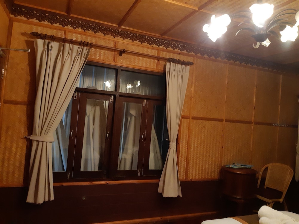 MONTRI RESORT DONMUANG BANGKOK 32/60