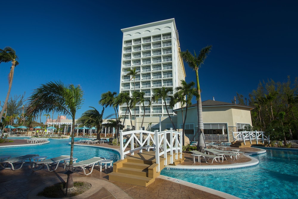 Warwick Paradise Island Bahamas - Adults Only 4/72