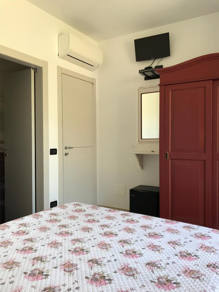 Sandra Villa Rooms 11/43