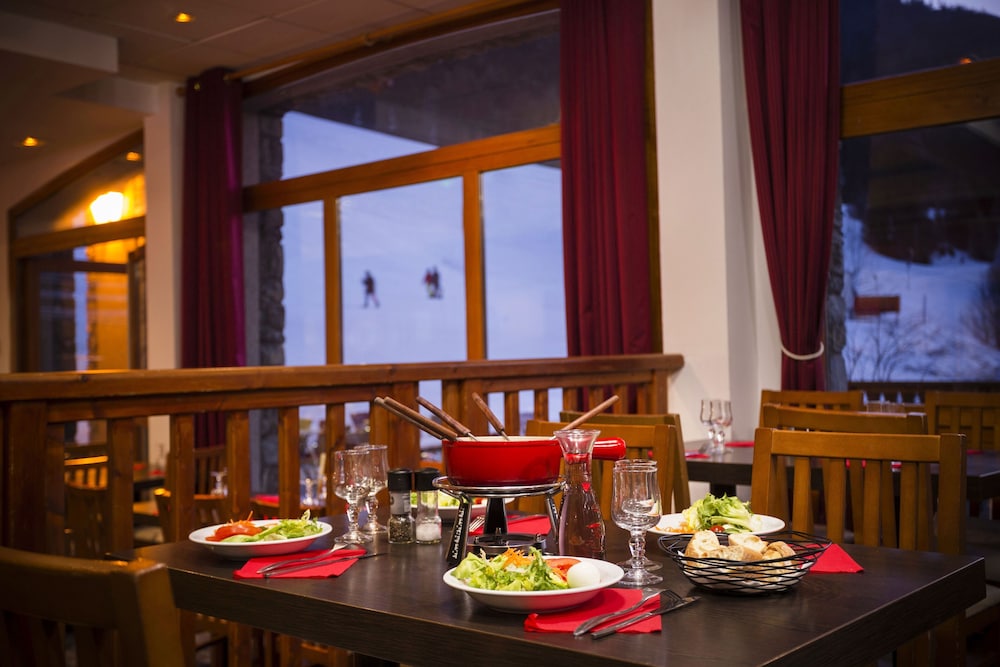 CLUB MMV VAL CENIS HOTEL 32/50