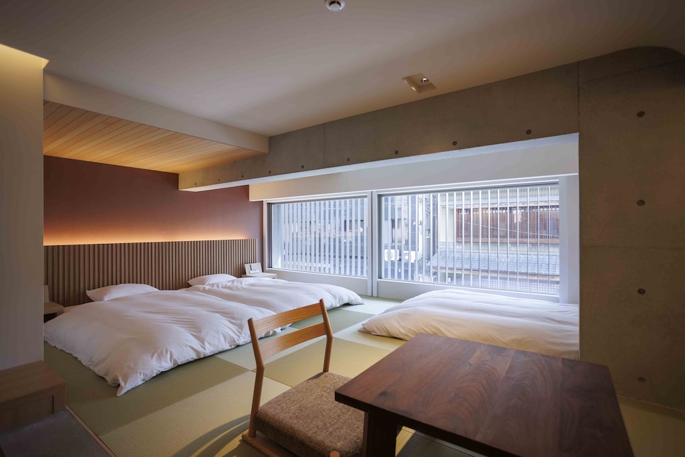 Gion Elite Terrace 14/50