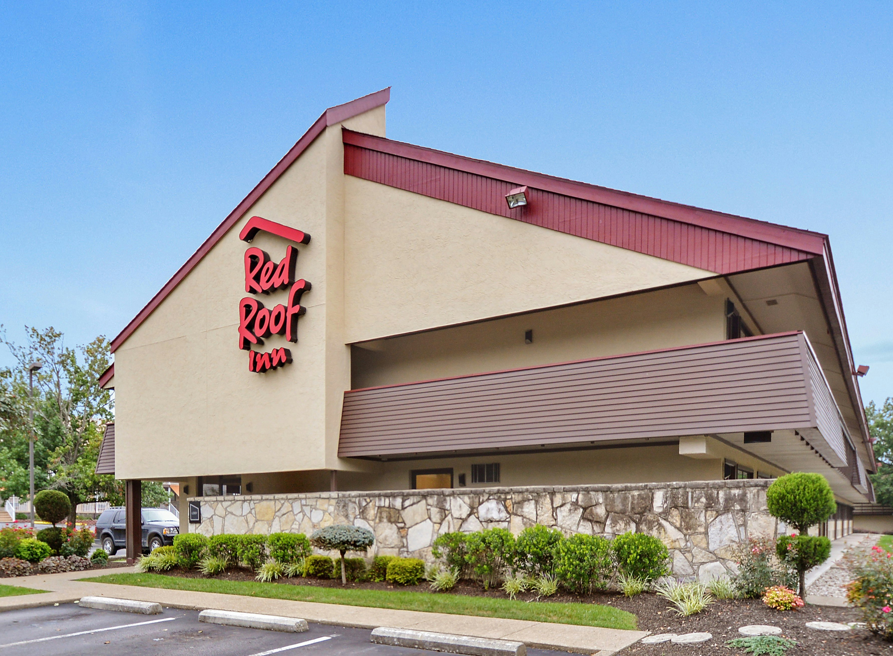 Red Roof Inn Huntington 4/25