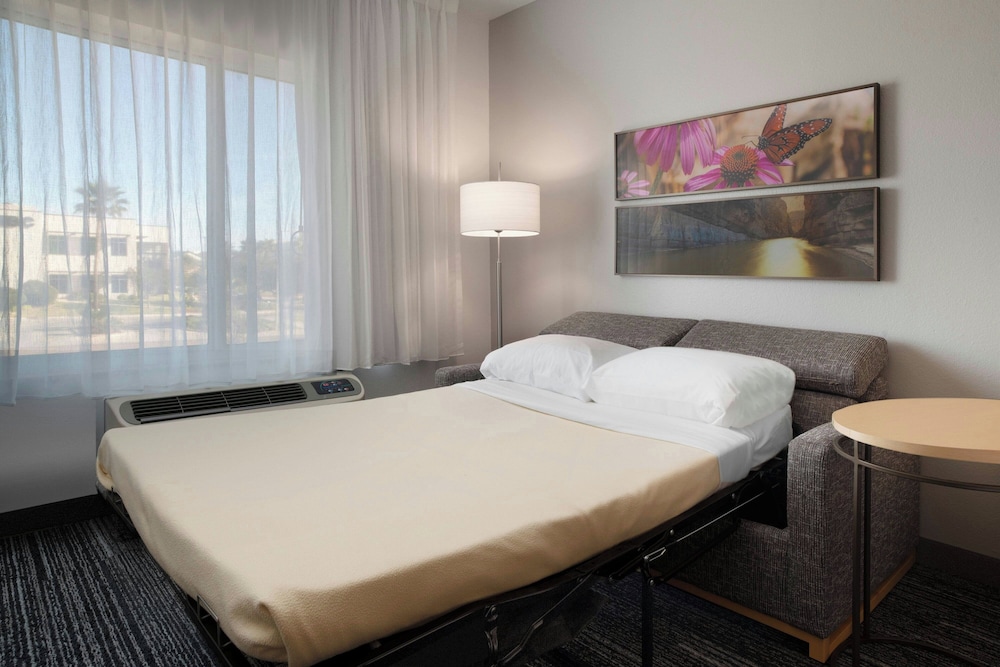 Towneplace Suites By Marriott Laredo 9/50