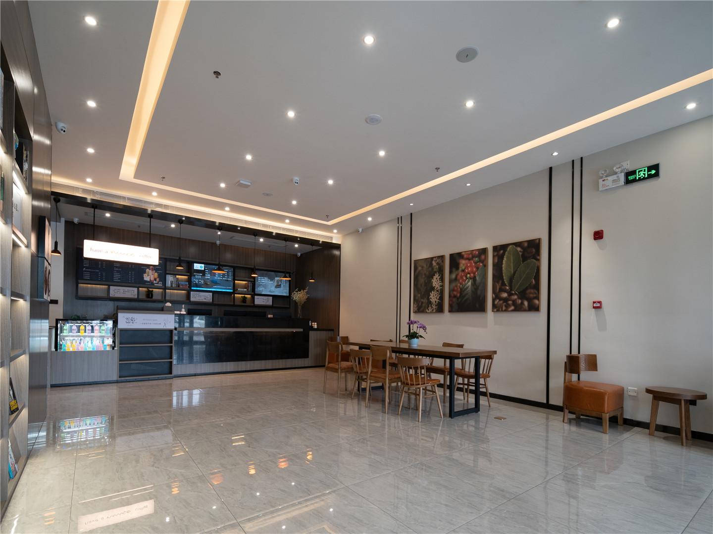 Hanting Hotel (Zhuhai Doumen Daxin Xinduhui) 4/26