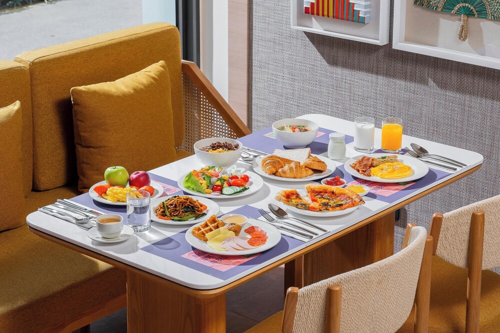 ibis Styles Phuket Bangtao 38/51