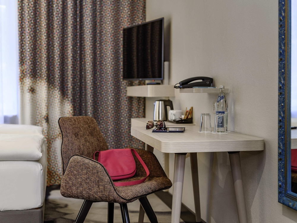Mercure Hotel Munich Olympiapark 58/74