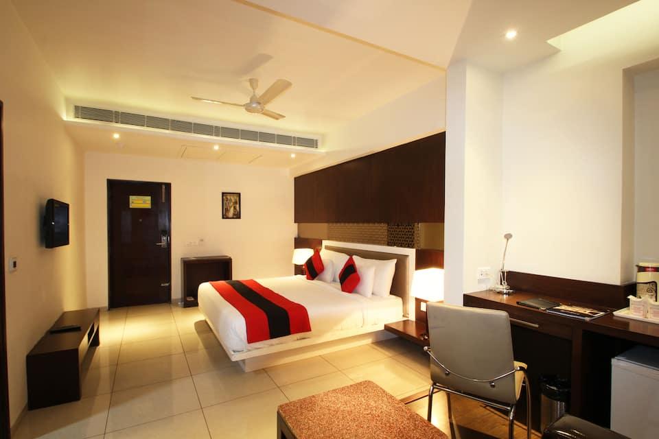 Taj Vilas 20/60
