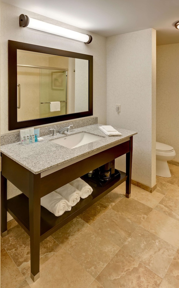 Hampton Inn Portland Downtown Waterfront 43/46