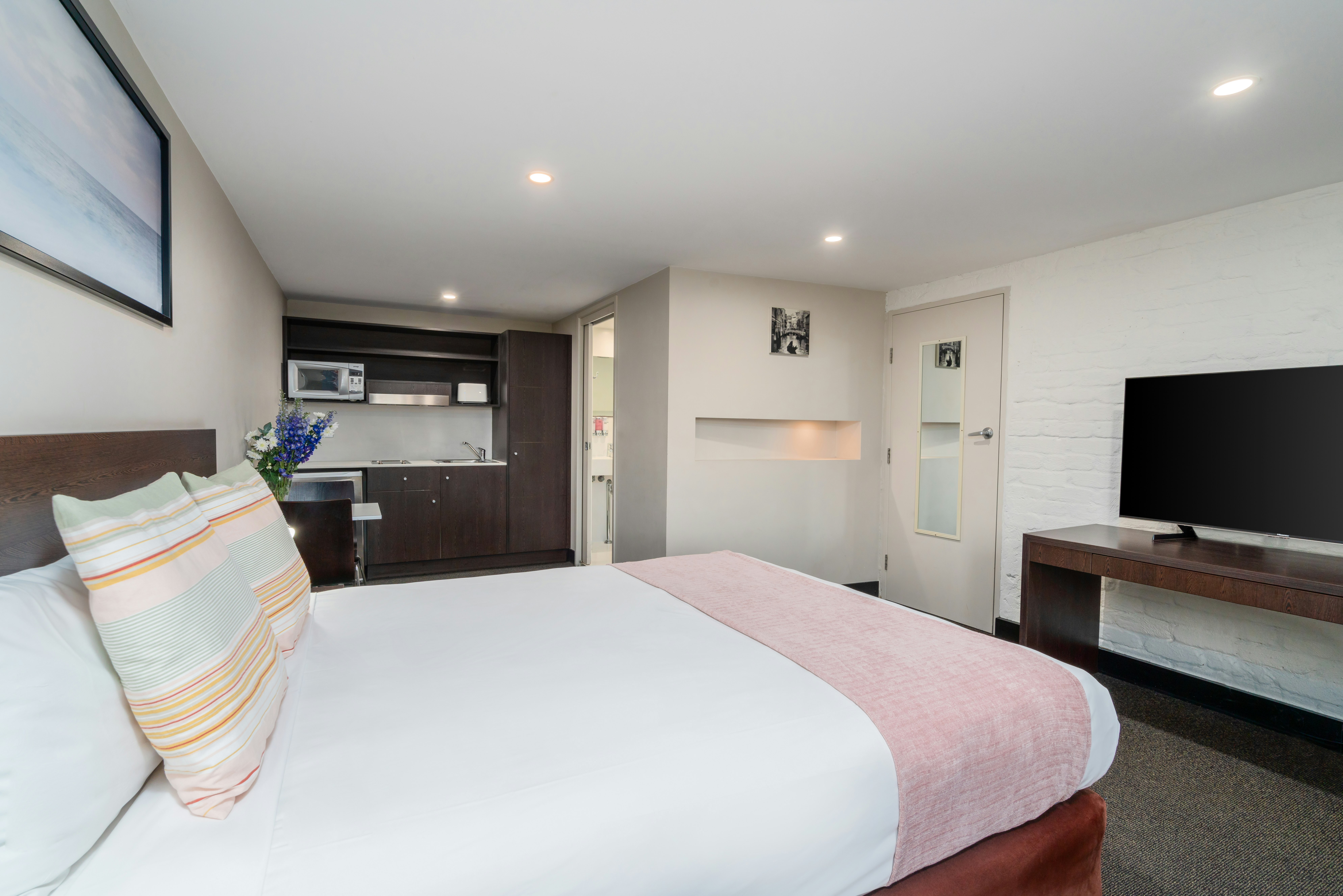 Leisure Inn Penny Royal Hotel And Apartments 23/79