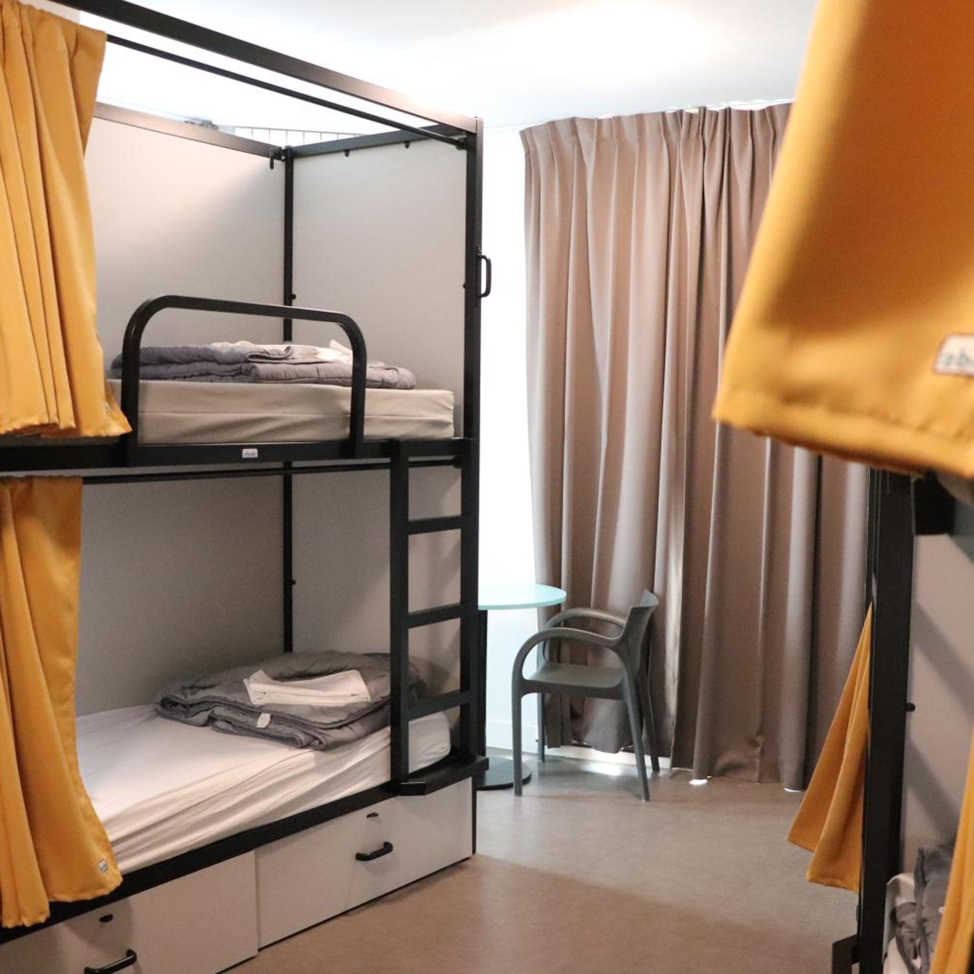 Jacques Brel Youth Hostel 27/48