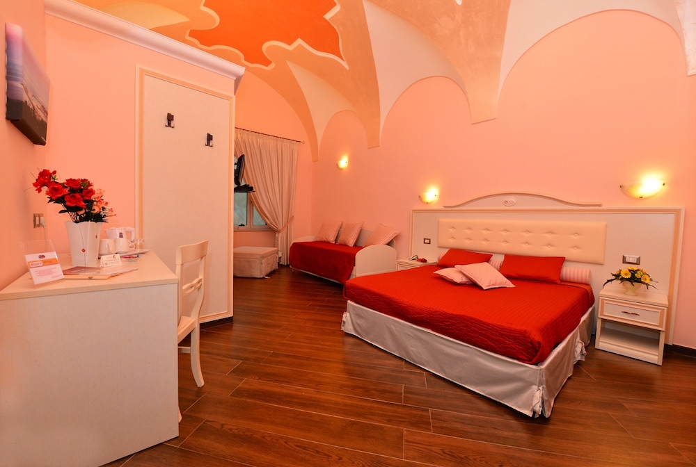 1 BEDROOM, EXCLUSIVE, SUPERIOR, SUITE, PRIVATE BATHROOM