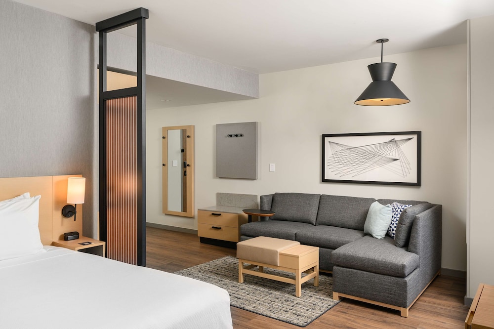 Hyatt Place Albany 10/29