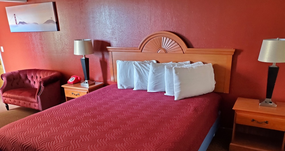 Americana Inn 6/67