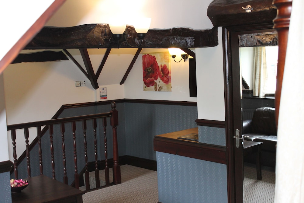 Oak Farm Hotel 31/40