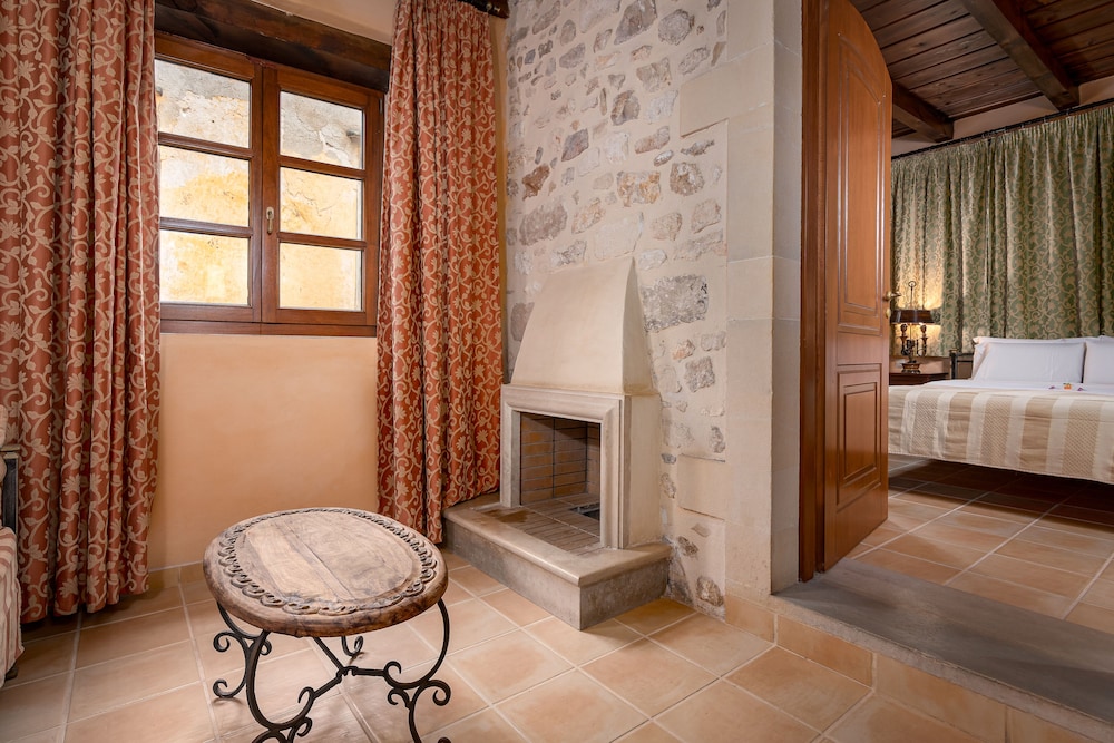 Palazzino Di Corina 50/50