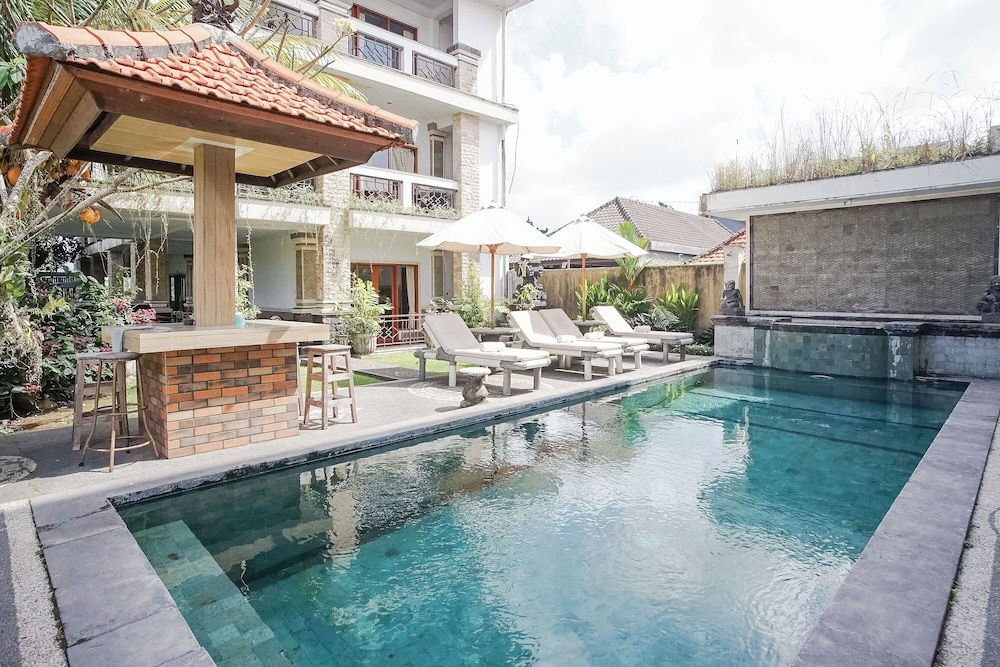 Agung Homestay 3/49