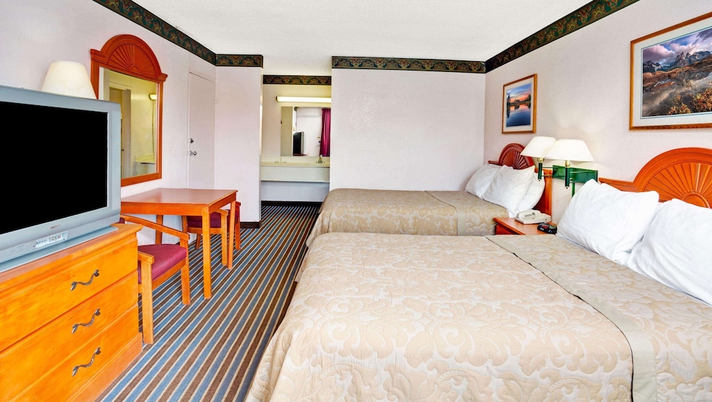 Magnuson Hotel Jacksonville Downtown Jacksonville 19/54