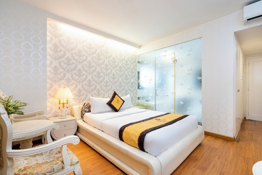 Golden Star Hotel 17/50