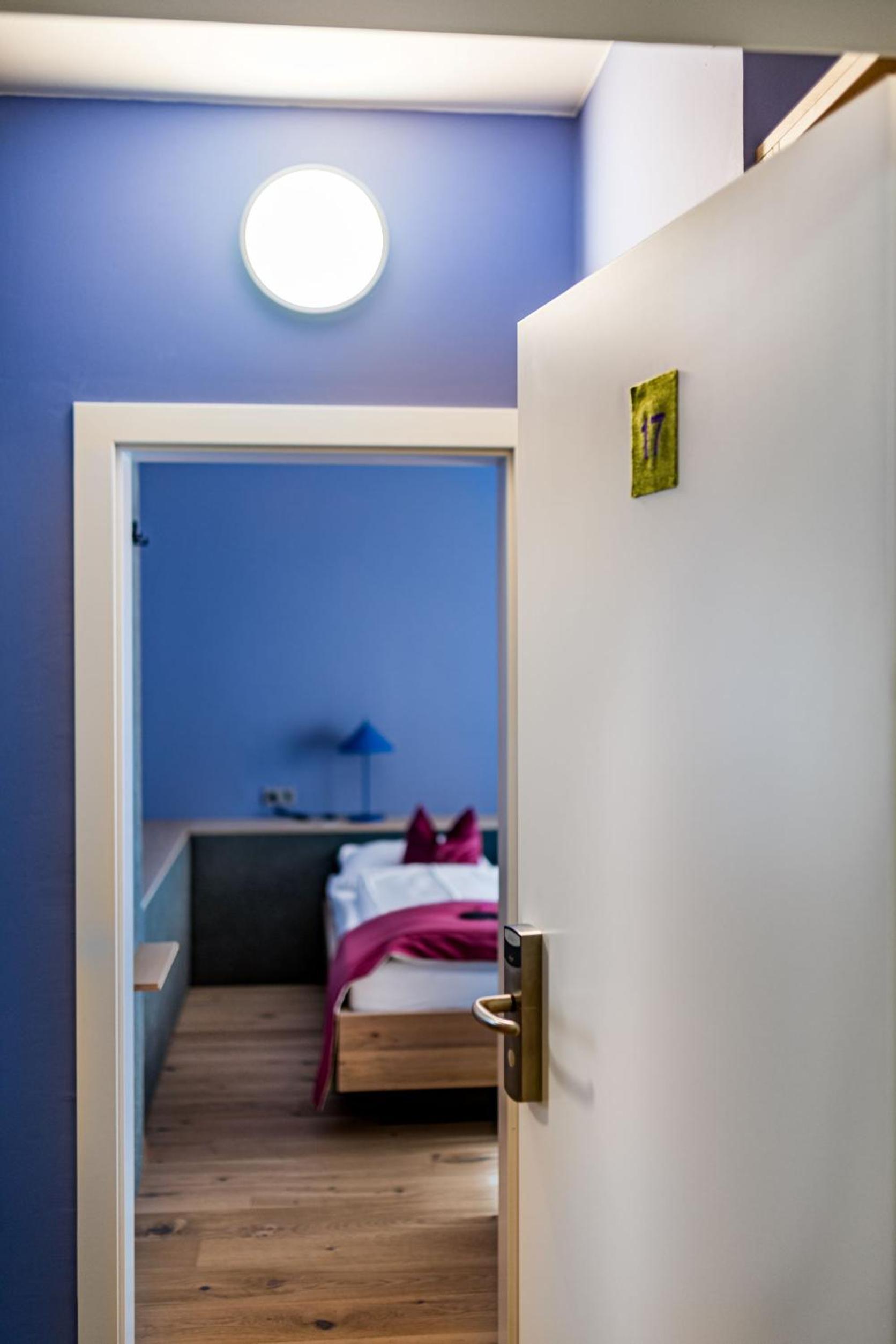 Altstadthotel Weisse Taube 11/64