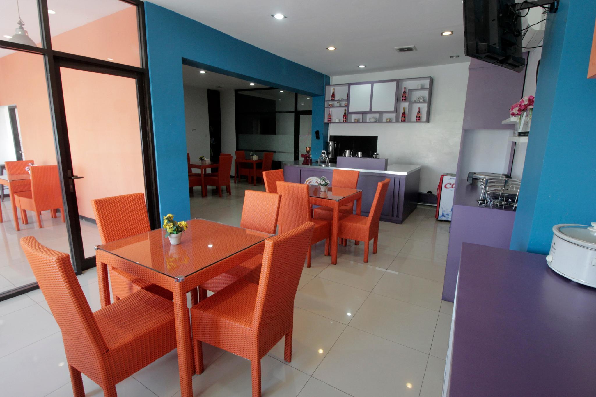 Oriza Hotel Surabaya 31/39