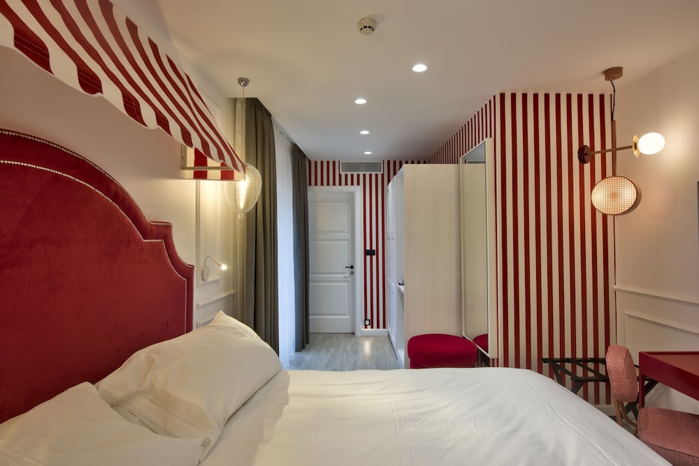 Holm Hotel And Spa 29/76