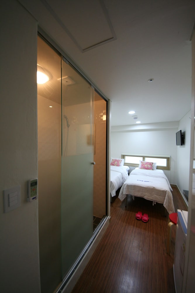 Star Guest House 19/45