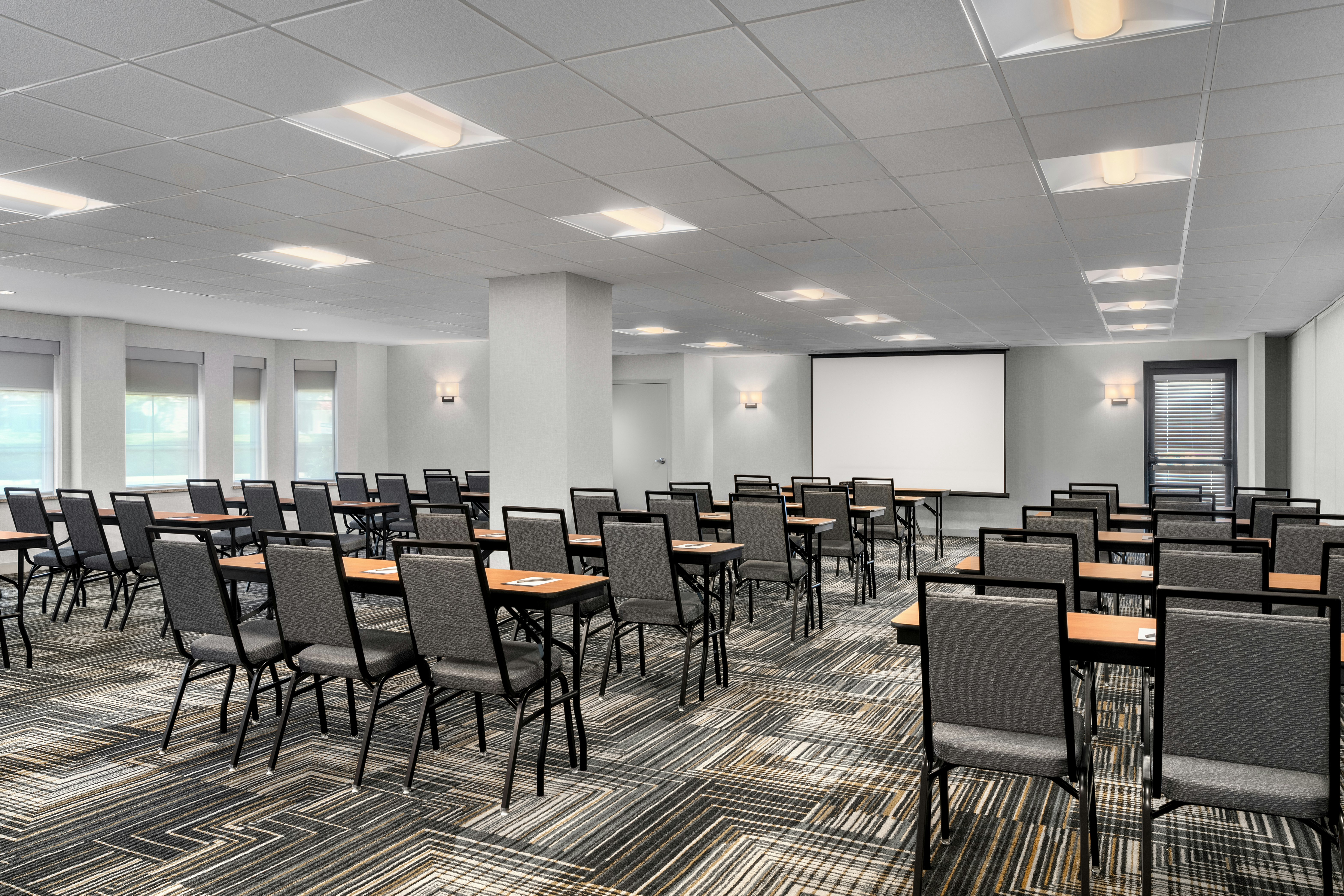 Homewood Suites by Hilton Newtown - Langhorne, PA 18/20
