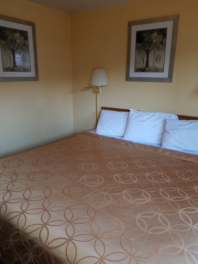 Travelodge by Wyndham Wenatchee 16/32
