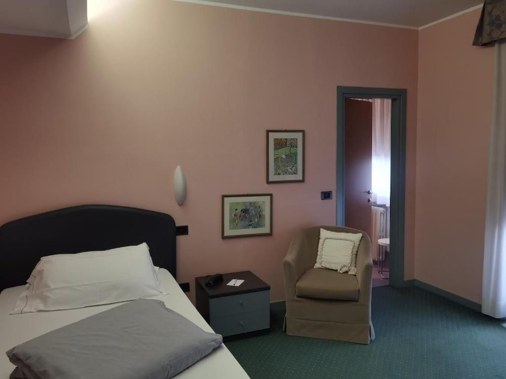 Hotel Vittoria 7/36