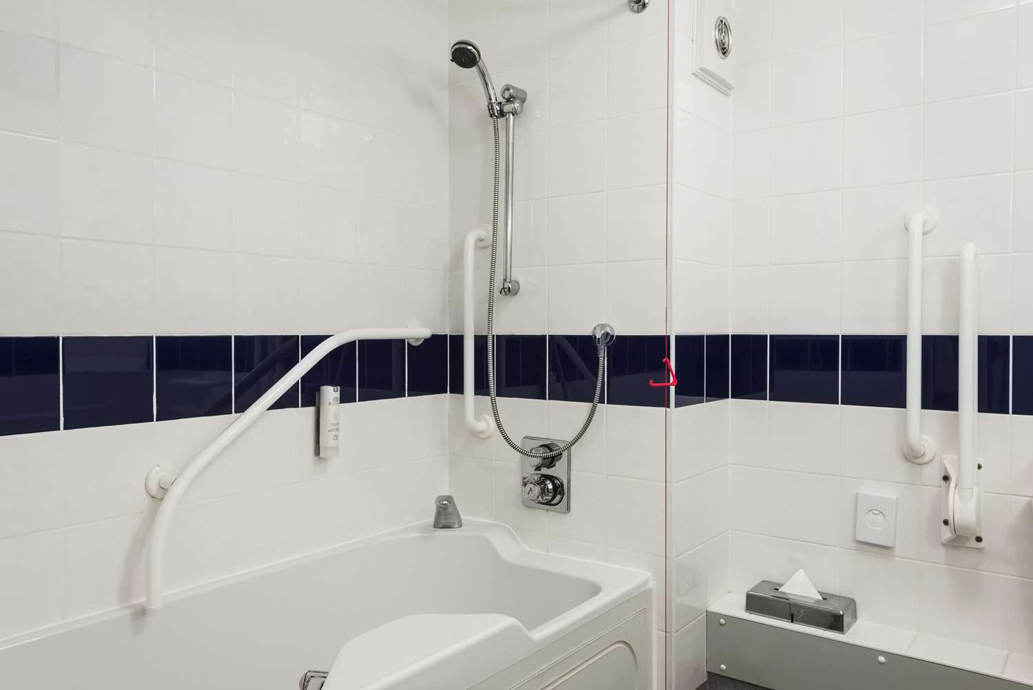 Days Inn by Wyndham Telford Ironbridge M54 9/9