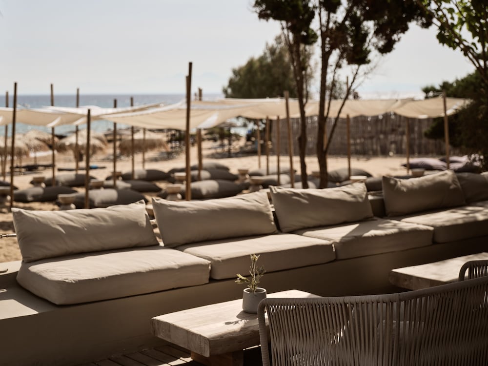 The Bay Hotel and Suites 53/60