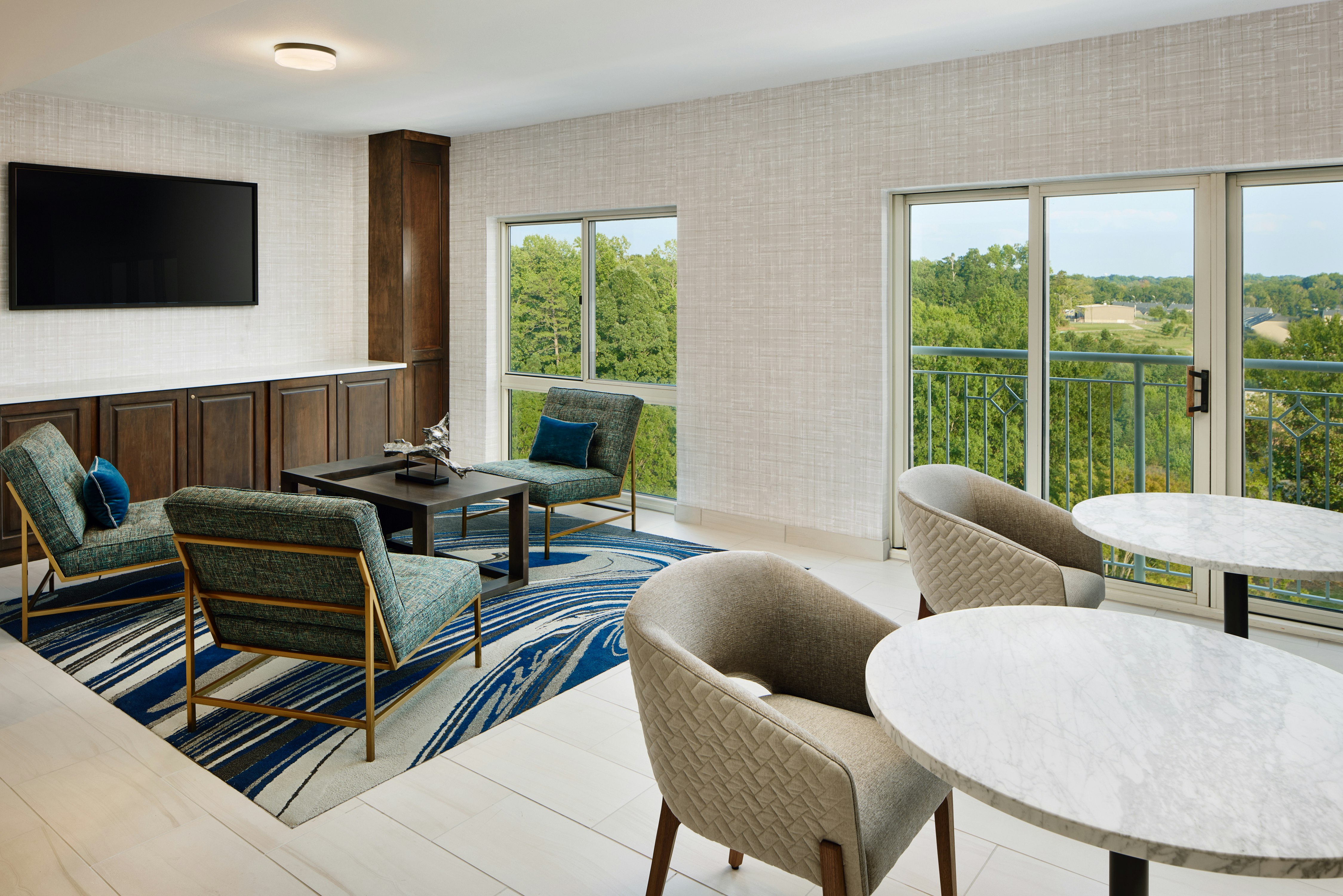 Hilton Charlotte Airport 35/36