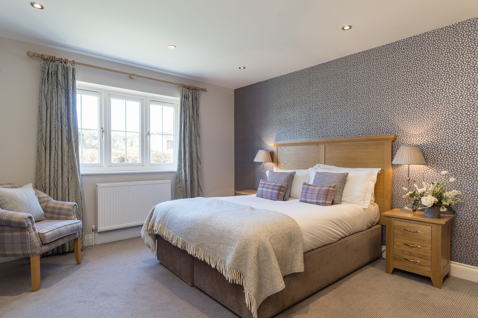 Comfy, Deluxe, 1 Double and 1 Single Bed