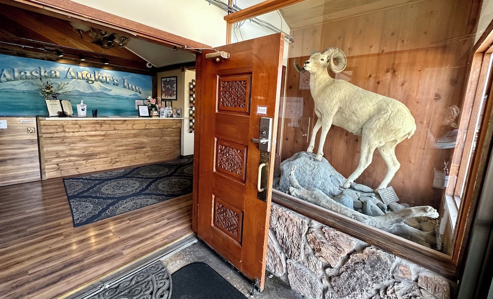 Alaska Anglers Inn 24/50
