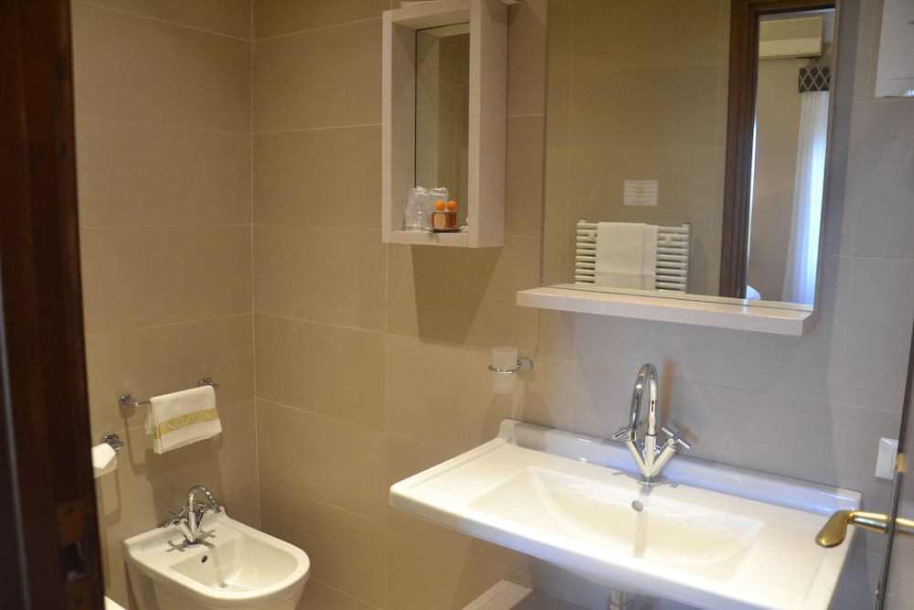 Lolli Hotel Palace 40/41