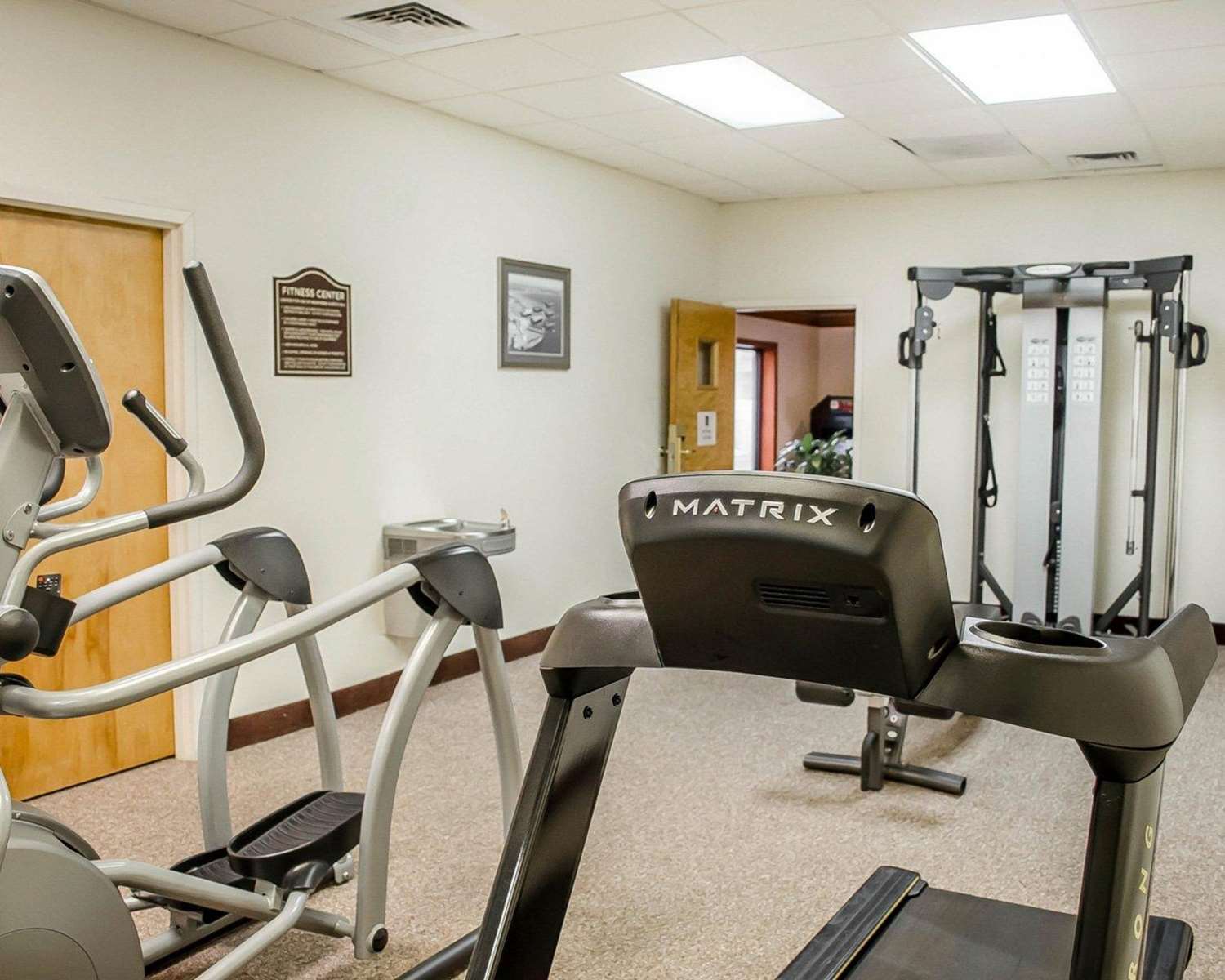Quality Inn and Suites Pensacola Bayview 25/49