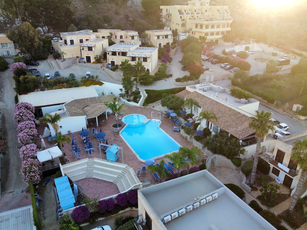 Villaggio Cala Mancina 8/68