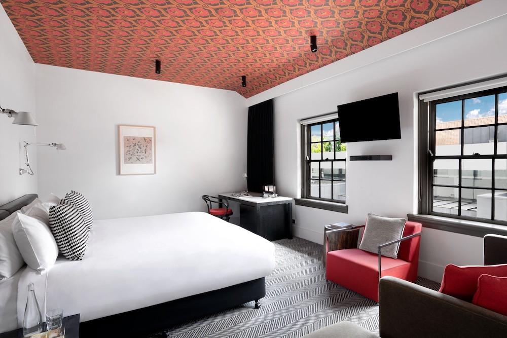 Peppers Gallery Hotel 47/77