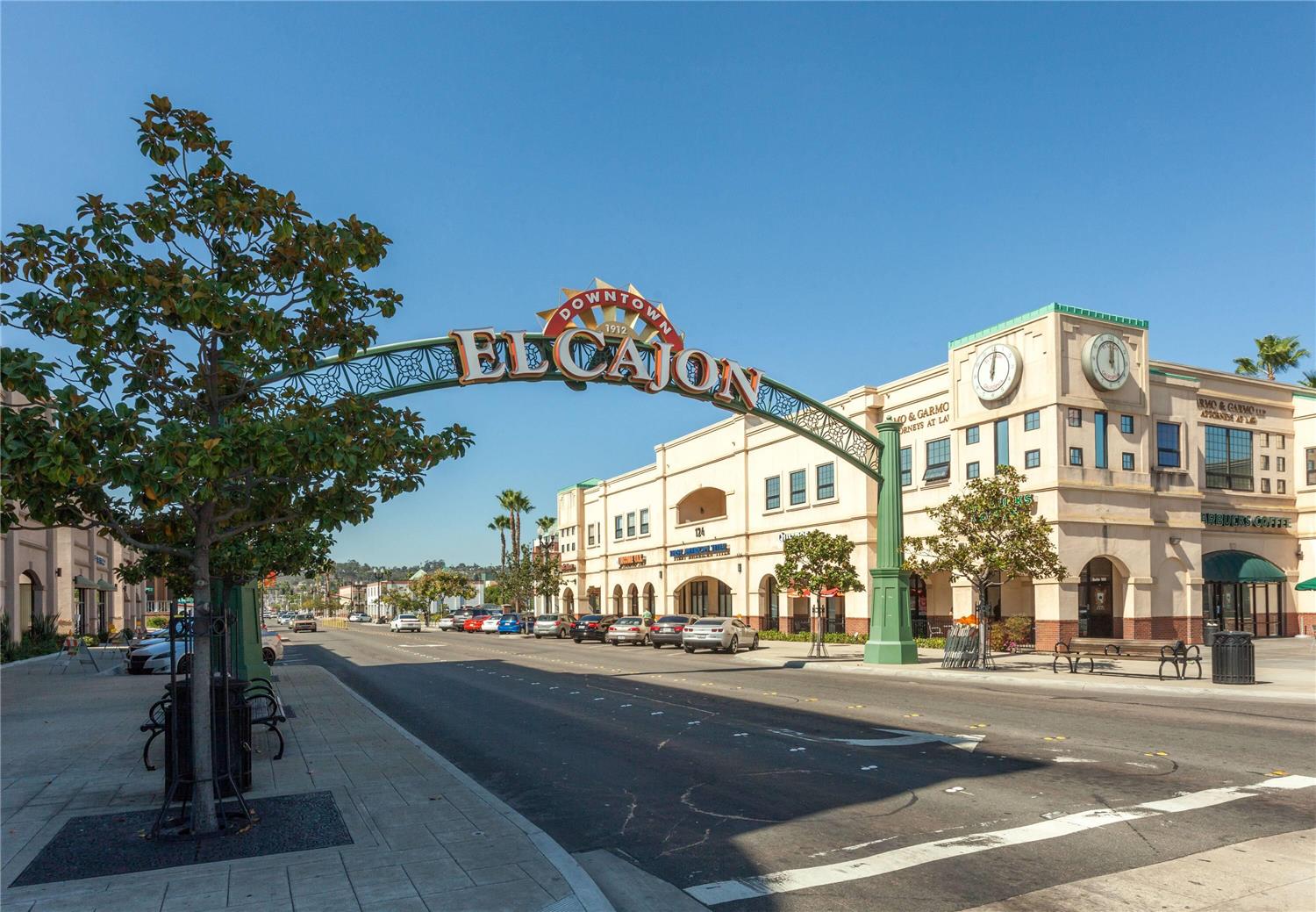 Om Park Inn and Suites El Cajon near San Diego 15/18